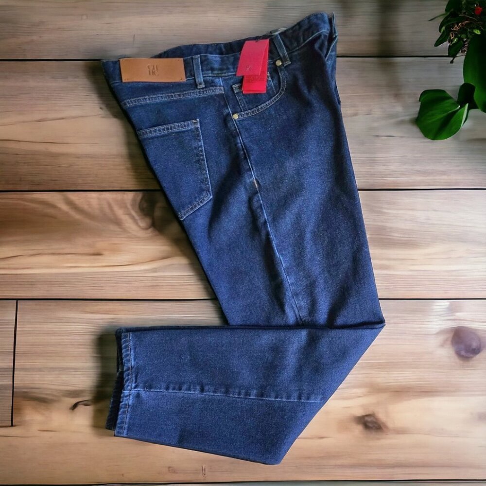NWT CAROLONA HERRARA (34) Straight Jeans